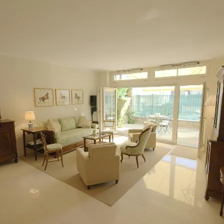 La Casina A Apartment Massino Visconti