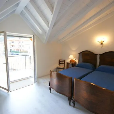 La Casina A Apartment Massino Visconti